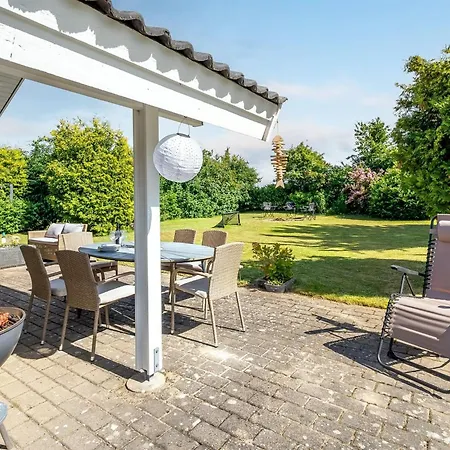 Feriehus Kristanna - 1-2km From The Sea By Interhome